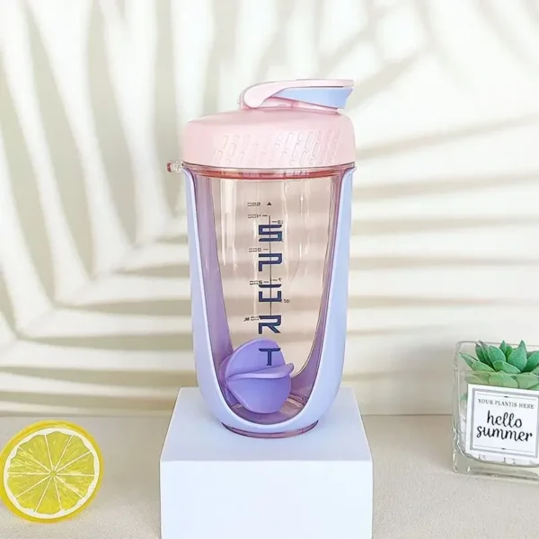 590ML Blender Shaker Bottle with Plastic Whisk Ball BPA Free Plastic Protein Shakes Leakproof for Powder Workout Gym Sport